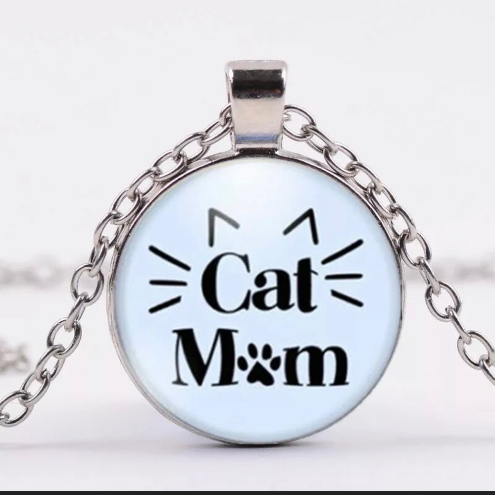 ❗️COMING SOON❗️ Cat Mom Necklace